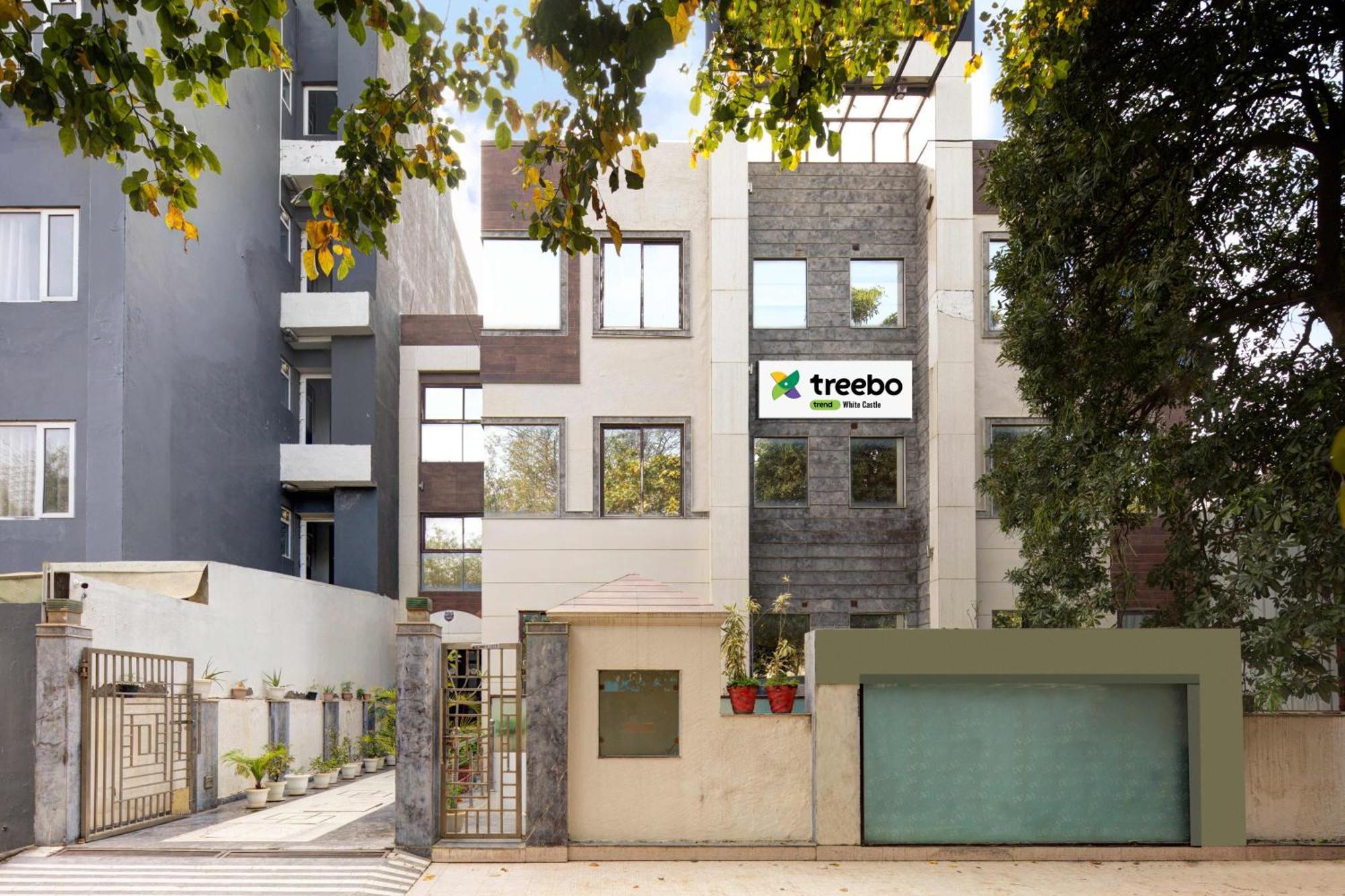 Treebo White Castle, Gurgaon Hotel Buitenkant foto