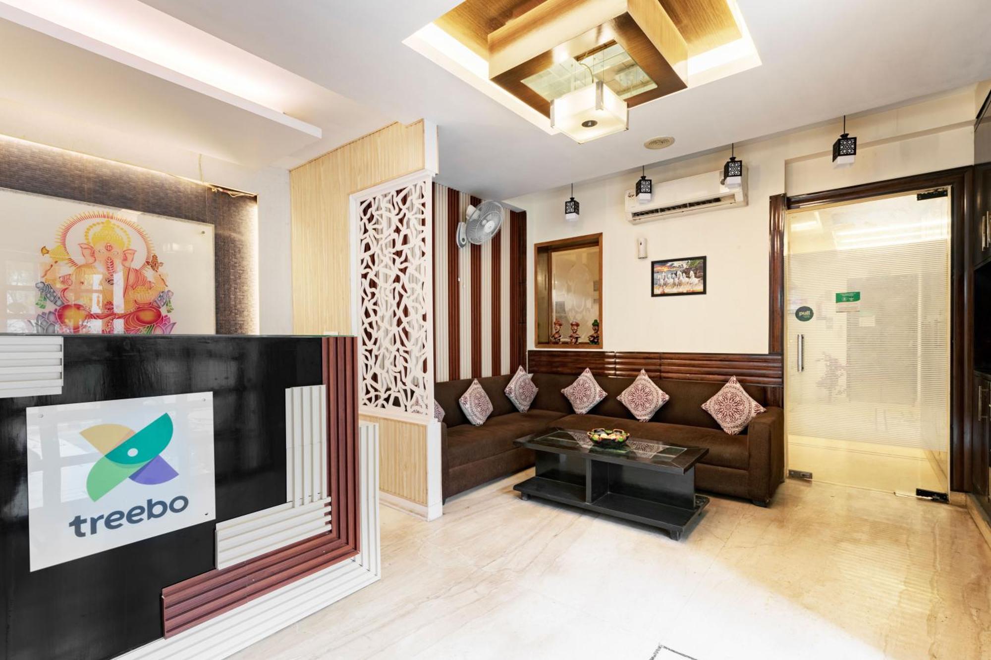 Treebo White Castle, Gurgaon Hotel Buitenkant foto